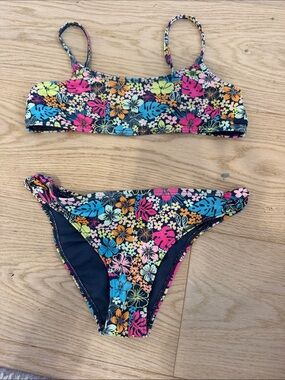 Roxy girls flower swimsuit